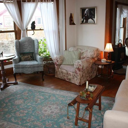 Rose Arbour Bed & Breakfast Chester エクステリア 写真